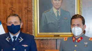 Saludo protocolar del Jefe del Estado Mayor Conjunto por aniversario de la Fuerza Aérea de Chile