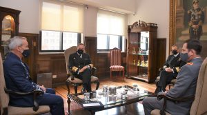 Saludo protocolar del Jefe del Estado Mayor Conjunto por aniversario de la Armada de Chile