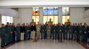 Visita de la Escuela Superior de Guerra de Colombia al Estado Mayor Conjunto y al Centro Conjunto para Operaciones de Paz de Chile