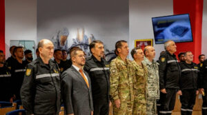 Ceremonia de reconocimiento a la Unidad Militar de Emergencia española que colaboró con los incendios forestales en Chile
