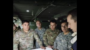 Personal del Comando Conjunto Austral participa del ejercicio “Clima Frío” a bordo de la FF-18 “Riveros”