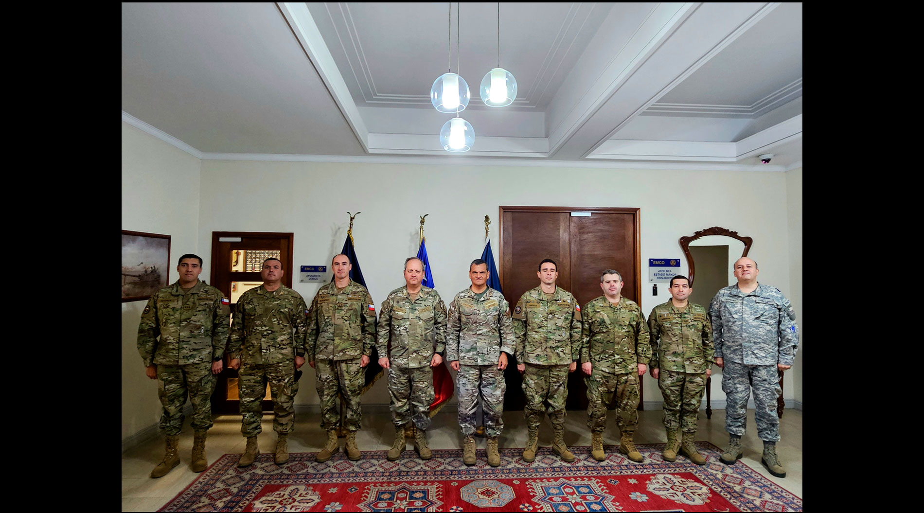 CONTINGENTE DESPLEGADO A BOSNIA Y HERZEGOVINA REALIZÓ SALUDO PROTOCOLAR A JEFE DEL EMCO