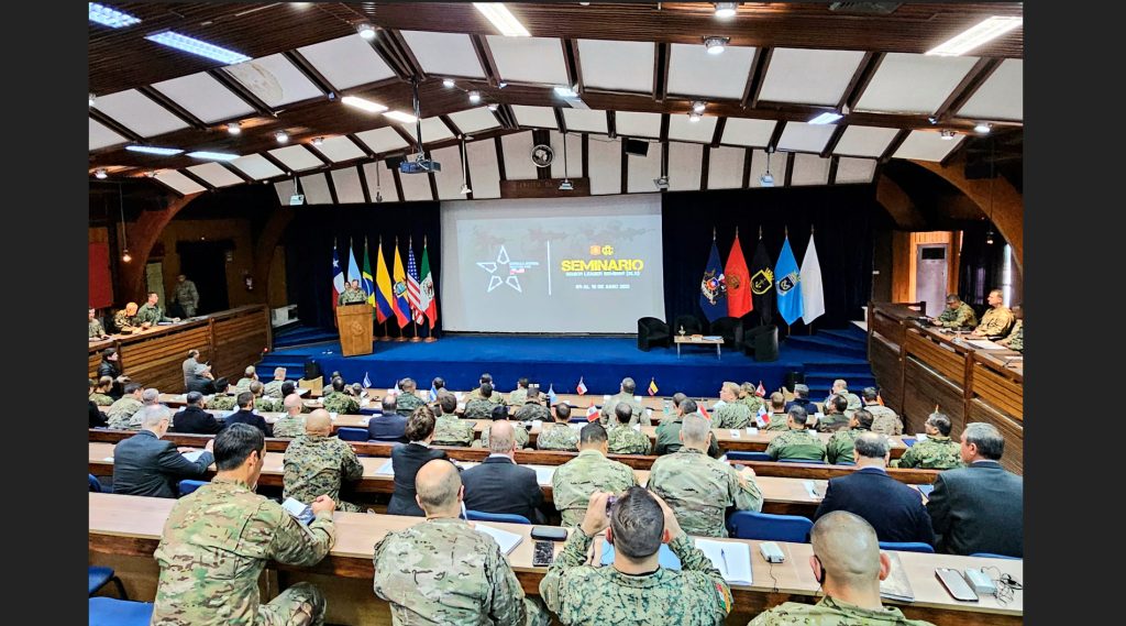 INICIA “SEMINARIO DE LÍDERES SENIOR” TRAS TÉRMINO DE EXITOSO EJERCICIO “ESTRELLA AUSTRAL 2025”