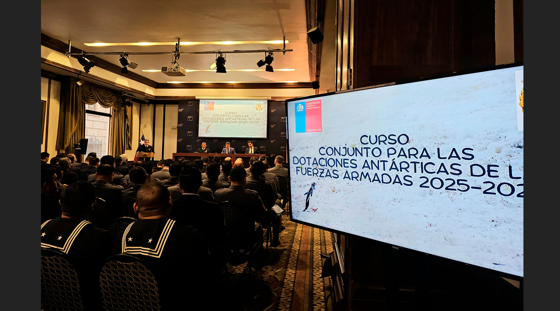 ESTADO MAYOR CONJUNTO Y CANCILLERÍA EFECTUARON CURSO PARA DOTACIONES ANTÁRTICAS DE LAS FUERZAS ARMADAS 2025-2026