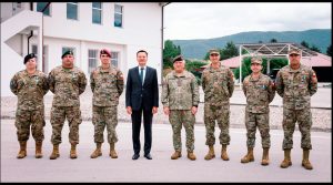 CONTINGENTE CHILENO DESPLEGADO EN BOSNIA ES CONDECORADO EN RECONOCIMIENTO A SUS SERVICIOS