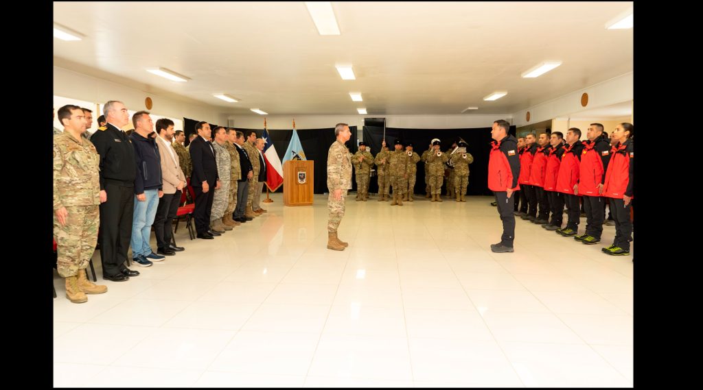 CEREMONIA DE DESPEDIDA DE LA DOTACIÓN ESTACIÓN POLAR CIENTÍFICA CONJUNTA “GLACIAR UNIÓN”